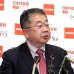 　記者会見する共産党の小池書記局長＝１日午後、国会