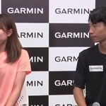 　オンラインでのトークイベントに参加したマラソンの赤崎暁（右）、優花夫妻＝３日