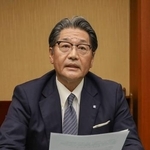 　日本紡績協会の会長に就任し記者会見するクラボウの西垣伸二社長＝３日午後、大阪市