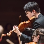 　モントリオール国際音楽コンクールで演奏する竹内鴻史郎さん＝４日、カナダ・モントリオール（主催者提供、共同）