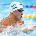 　男子５０メートル平泳ぎ決勝で力泳する谷口卓。２６秒８４で優勝した＝東京アクアティクスセンター
