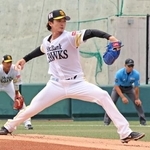 　２軍戦に登板したソフトバンク・上沢＝タマホームスタジアム筑後
