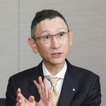 　インタビューに答える三井住友信託銀行の米山学朋社長