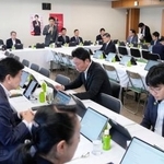 　自民党本部で開かれた政治制度改革本部総会＝９日午後、東京・永田町