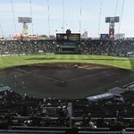 　甲子園球場＝兵庫県西宮市