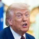 　３日、米ホワイトハウスで話すトランプ大統領（ＡＰ＝共同）