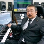 　「赤ちゃんがすぐ寝る音楽」を開発した千葉音声研究所の村岡睦稔さん＝５日、千葉市