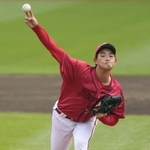 　楽天戦に先発し、７回無失点で５勝目を挙げた広島・岡本＝楽天モバイルパーク