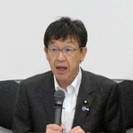 　サイバーセキュリティー対策を推進するための専門家会議で発言する松本サイバー安保相＝１５日正午ごろ、東京都港区