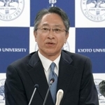 　京都大の次期学長に選ばれ、記者会見する立川康人氏＝１６日午後、京都市左京区