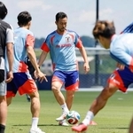 　チュニジア戦に向け調整する吉田ら＝ナッシュビル近郊（共同）