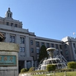 　滋賀県庁＝大津市