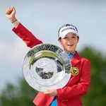 　通算１２アンダーで日本ツアー初優勝を果たした朴ヒョン径＝カメリアヒルズＣＣ