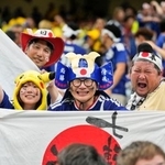 　ブラジル戦で盛り上がる日本サポーター＝ヒューストン（共同）