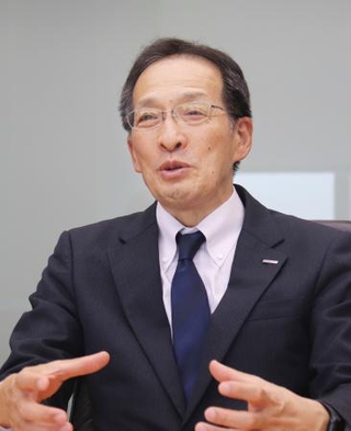 　インタビューに応じるＮＴＴドコモビジネスの小島克重社長