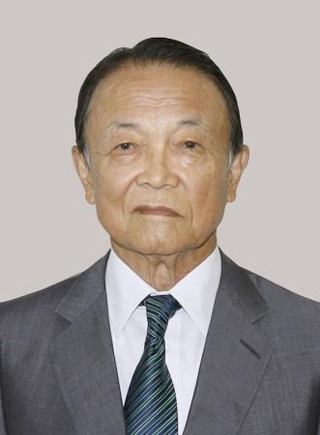 　自民党の麻生太郎副総裁