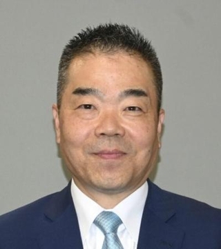 　三日月大造氏