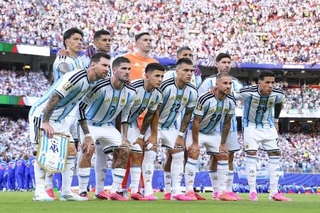 　アルゼンチンイレブン＝カンザスシティー（共同）
