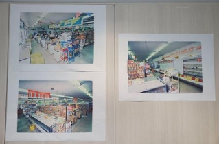 　警視庁が新たに公開した、事件後のスーパー「ナンペイ大和田店」の店内写真