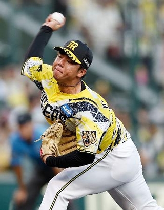 　巨人戦に先発した阪神・村上＝甲子園