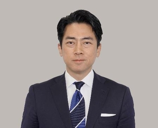　小泉進次郎防衛相