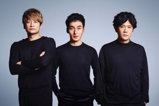 　「新しい地図」の（左から）香取慎吾さん、草なぎ剛さん、稲垣吾郎さん
