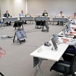　中部電力浜岡原発の耐震データ不正について議論した原子力規制委の定例会合＝１日午前、東京都港区