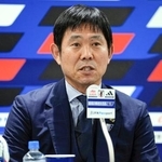 　サッカーＷ杯北中米３カ国大会を終えて帰国し、記者会見する日本代表の森保一監督＝２日、東京都内