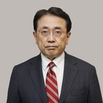 　赤沢亮正経産相