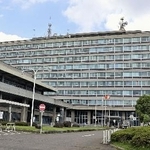 　長野県警本部が入居する長野県庁