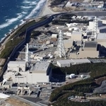　中部電力浜岡原発。手前から５号機、４号機、３号機、２号機、１号機＝１月、静岡県御前崎市