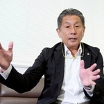 　インタビューに応じる日本フードサービス協会の椋本充士会長