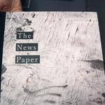 　「アルル国際写真祭」に出展された「Ｔｈｅ　Ｎｅｗｓｐａｐｅｒ」＝７日、フランス・アルル（共同）