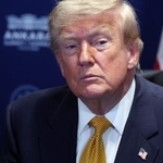 　トランプ米大統領＝８日、トルコ・アンカラ（ＡＰ＝共同）