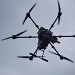 　　ウクライナ軍が飛ばした無人機＝５月、ウクライナ東部スラビャンスク近郊（共同）