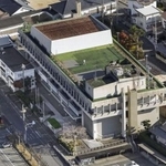 　大阪府交野市役所＝２０２２年１２月（共同通信社ヘリから）