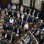　シリアで招集された新議会＝１２日、ダマスカス（ゲッティ＝共同）