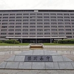 　福岡県庁