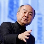 　法人向けイベントで講演するソフトバンクグループの孫正義会長兼社長＝１４日午前、東京都千代田区