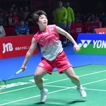 　女子シングルス２回戦でプレーする山口茜＝東京体育館
