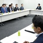 　社会保障国民会議の実務者会議＝１６日、国会