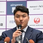 　記者会見する米スタンフォード大の佐々木麟太郎内野手＝１９日午後、岩手県花巻市