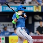 　１回日本ハム無死一塁、清宮幸が右越えに先制２ランを放つ＝京セラドーム
