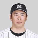 　ロッテの角中勝也外野手