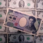 　円とドルの紙幣（ロイター＝共同）