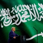　サウジアラビアの首都リヤドで開かれた投資フォーラムに出席したトランプ米大統領＝２０２５年５月（ロイター＝共同）