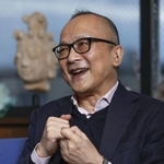 　インタビューに答える山田五郎さん＝２０２０年１０月、東京都文京区