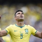 　日本-ブラジルの後半、ゴールを決めて喜ぶブラジルのカゼミロ＝６月２９日、ヒューストン（共同）