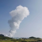 　鹿児島県の種子島宇宙センターで行われた小型固体燃料ロケット「イプシロンＳ」のエンジン燃焼試験＝２３日午前