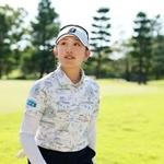 　第２日、ホールアウトした加藤麗奈。通算１３アンダーで首位＝ザ・クイーンズヒルＧＣ